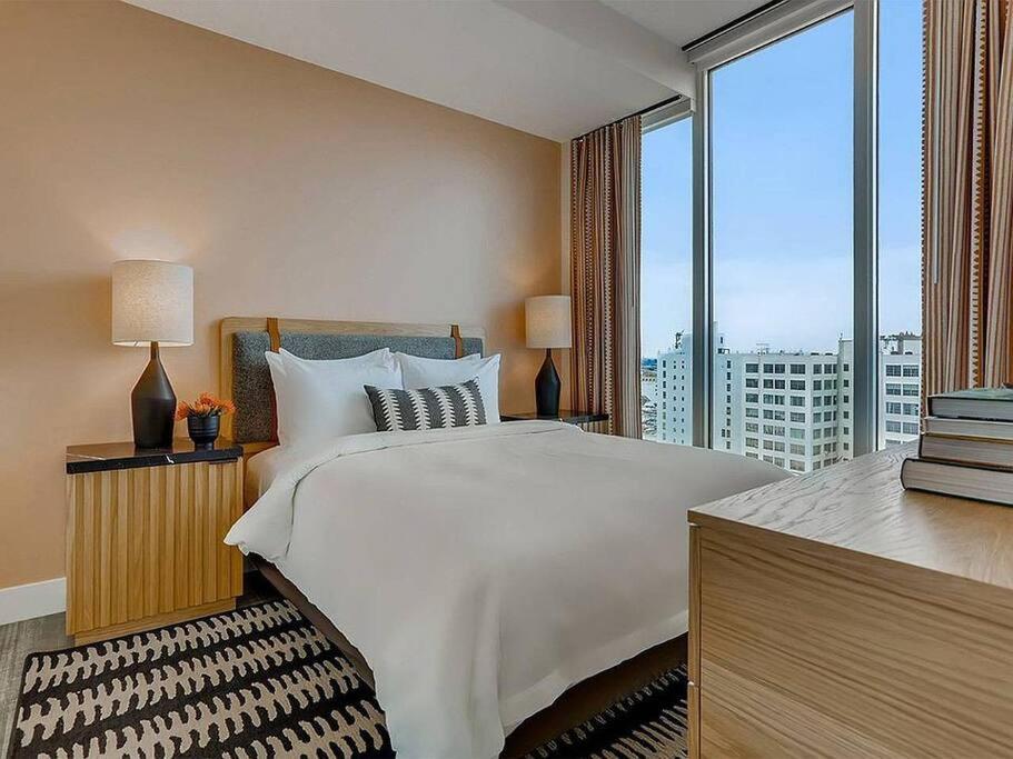 Top Floor High Rise 3 Bed Dtla Skyscraper Penthouse Los Angeles Eksteriør bilde