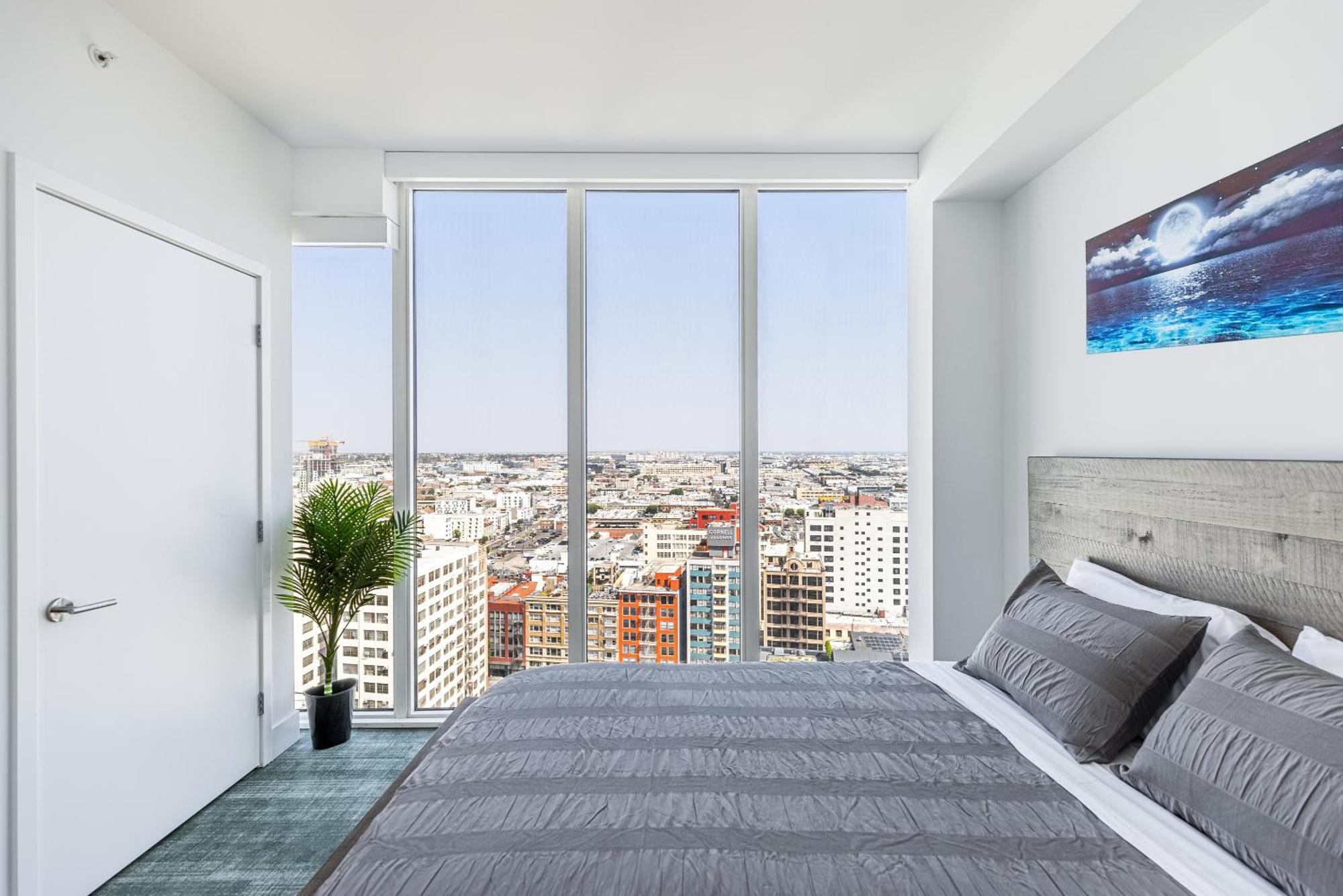 Top Floor High Rise 3 Bed Dtla Skyscraper Penthouse Los Angeles Eksteriør bilde